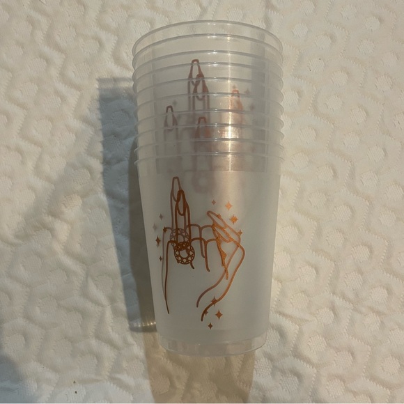 Set of 10 Reusable Party Cups Cutesy Middle Finger Design Nails Jewelry Stars - Picture 7 of 7